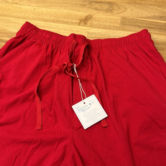 <3 NWT! Pajamagram Santa Claus Pajama Set - Picture 11 of 15